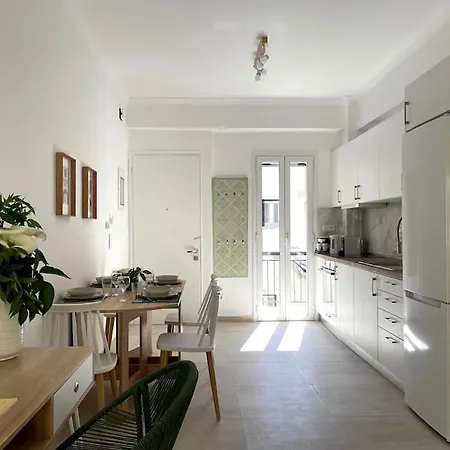 Old Courthouse * Corfu (city)