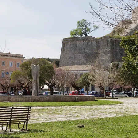 Old Courthouse * Corfu (city)
